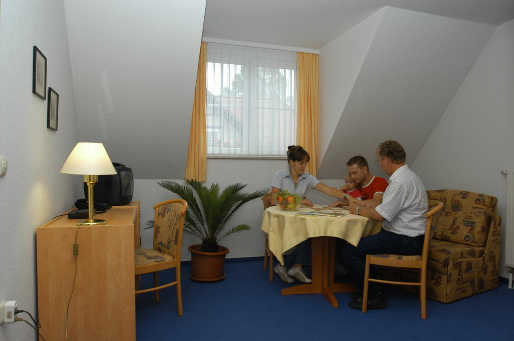 Pension Lindenhof Kromsdorf Habitación foto